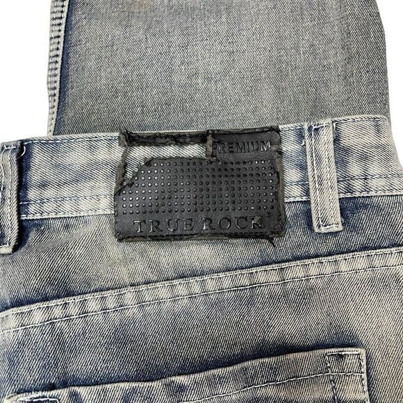 Mens True Rock Jeans Distressed Thrashed Patches Tag Size 34 Light Stone Wash - Picture 8 of 12